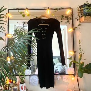 Derek Heart Long-sleeved Dress